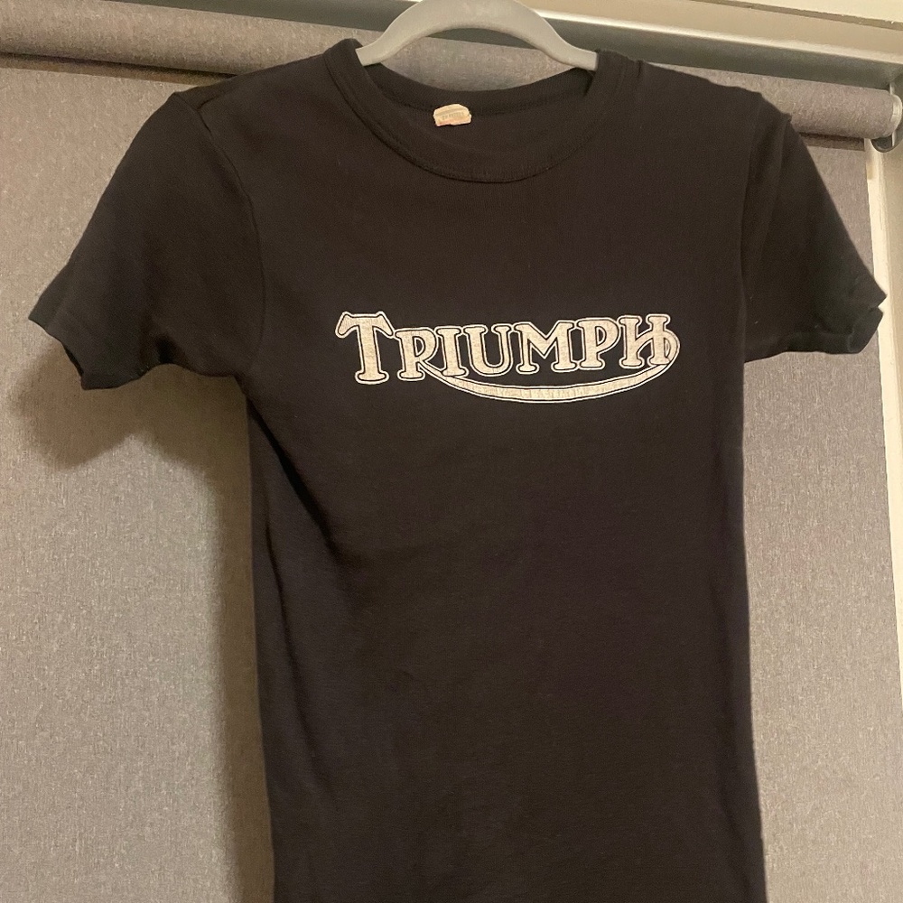 Vintage vibes triumph motorcycle tshirt